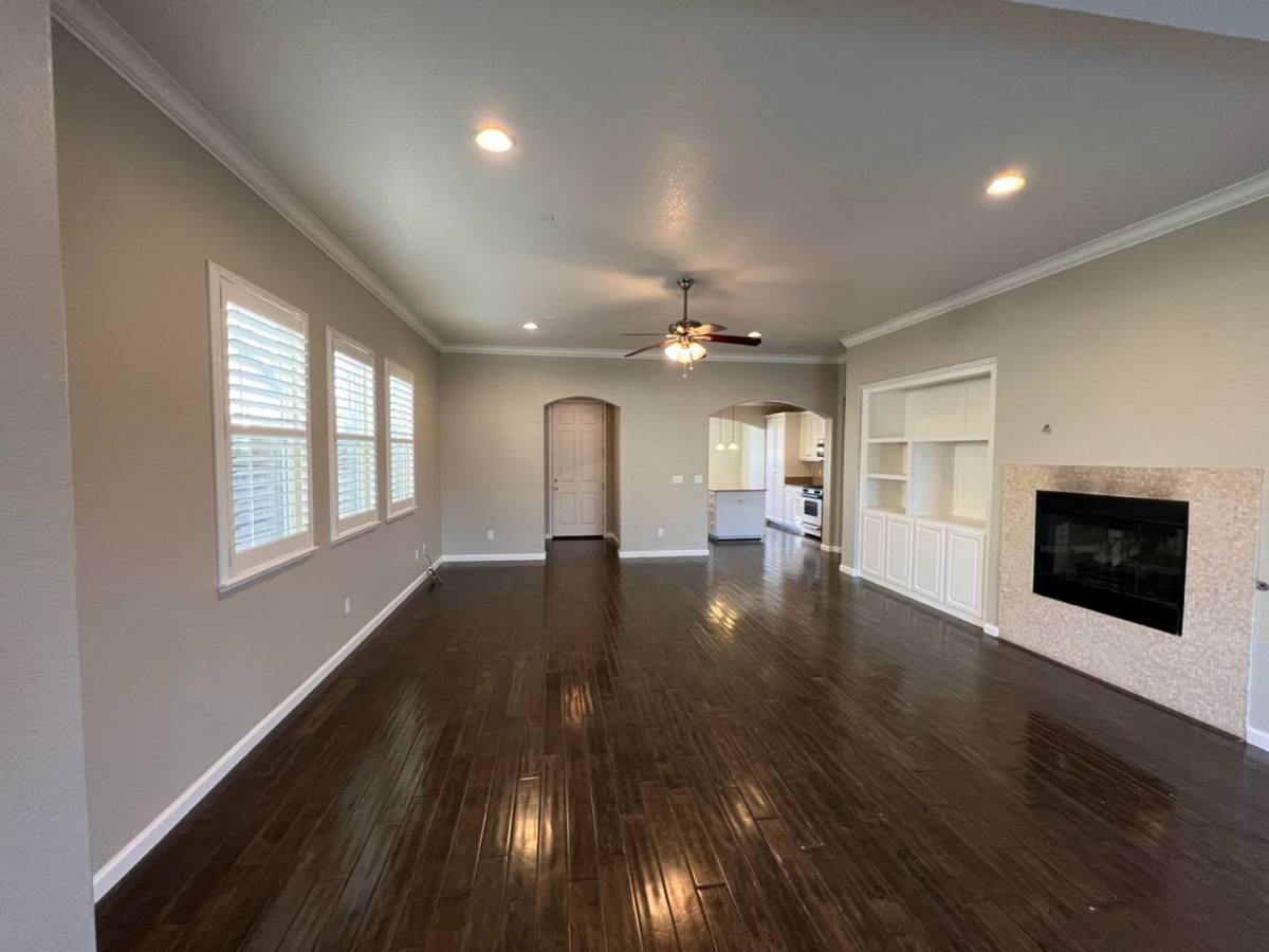 House for rent at 937 Jasmine Hollow Dr, Manteca, CA 95337
