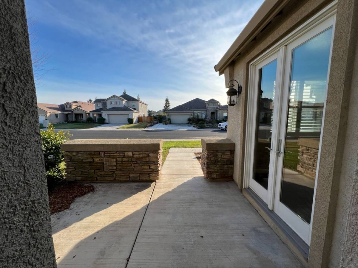 House for rent at 937 Jasmine Hollow Dr, Manteca, CA 95337