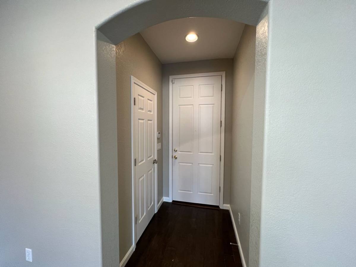 House for rent at 937 Jasmine Hollow Dr, Manteca, CA 95337