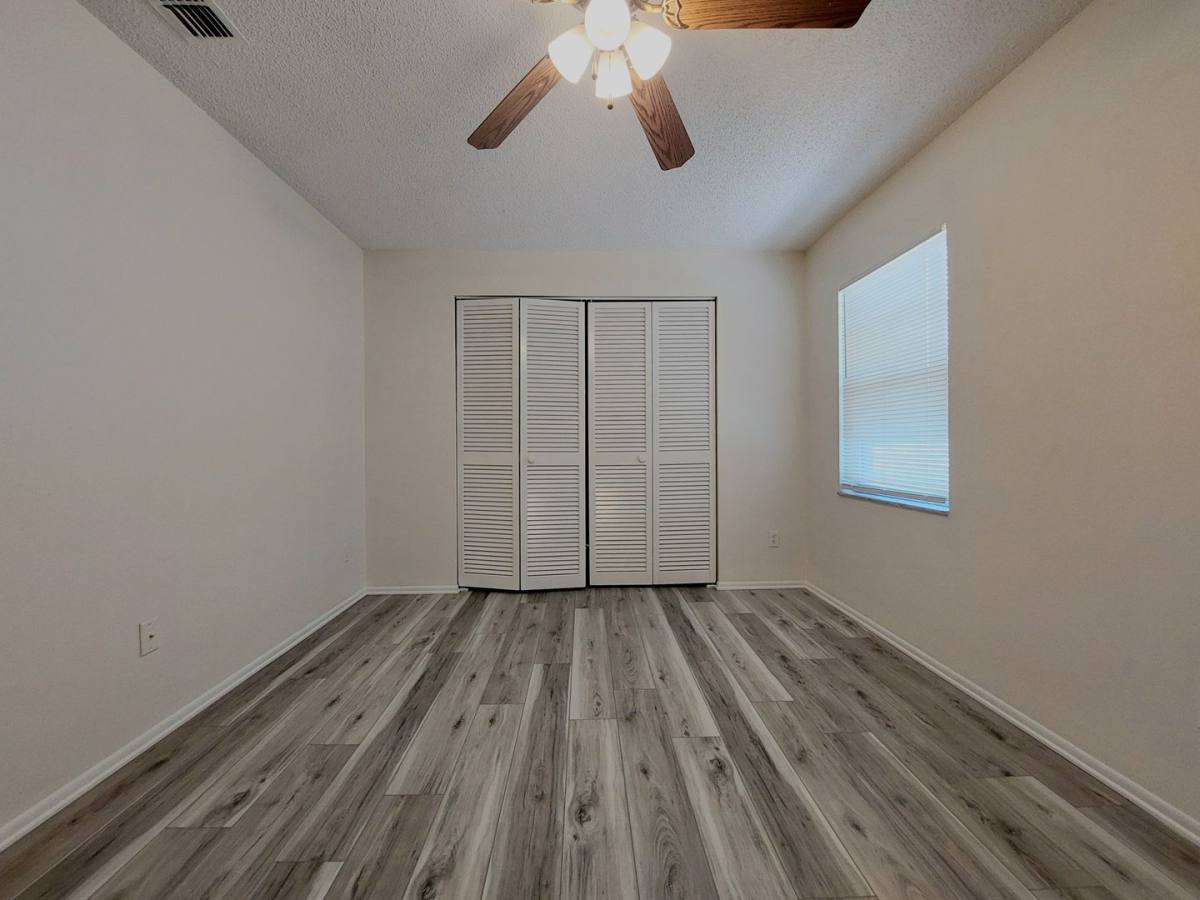 House for rent at 3732 County Line Rd, Lakeland, FL 33811