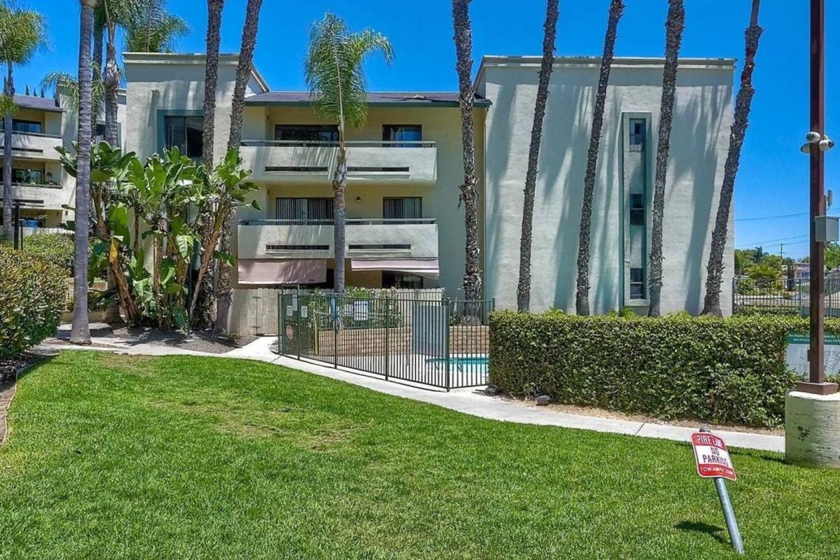 Condo for rent at 5885 El Cajon Blvd, San Diego, CA 92115
