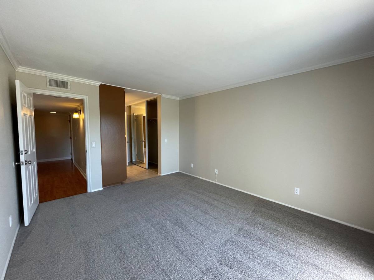 Condo for rent at 5885 El Cajon Blvd, San Diego, CA 92115