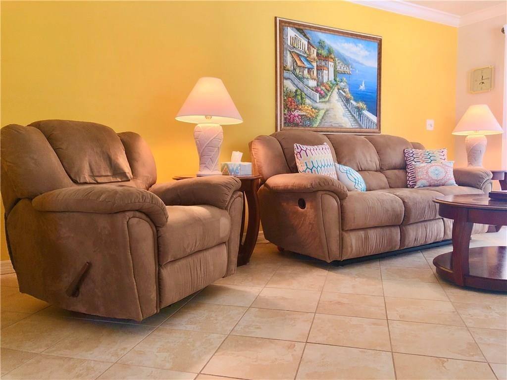 Apartment for rent at 36 Pine Arbor Lane, Vero Beach, FL 32962