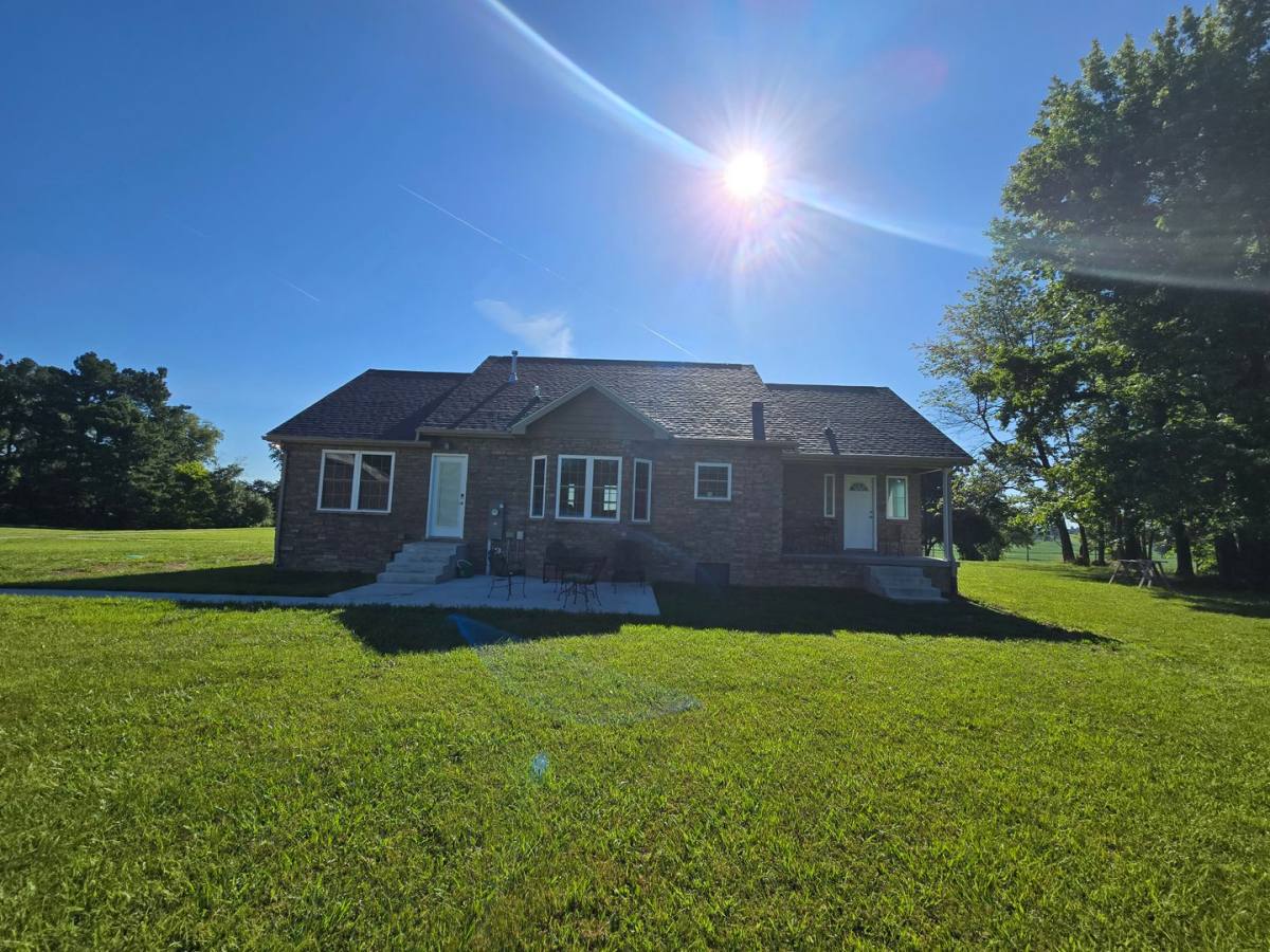 House for rent at 10088 Highway, Utica, KY 42376