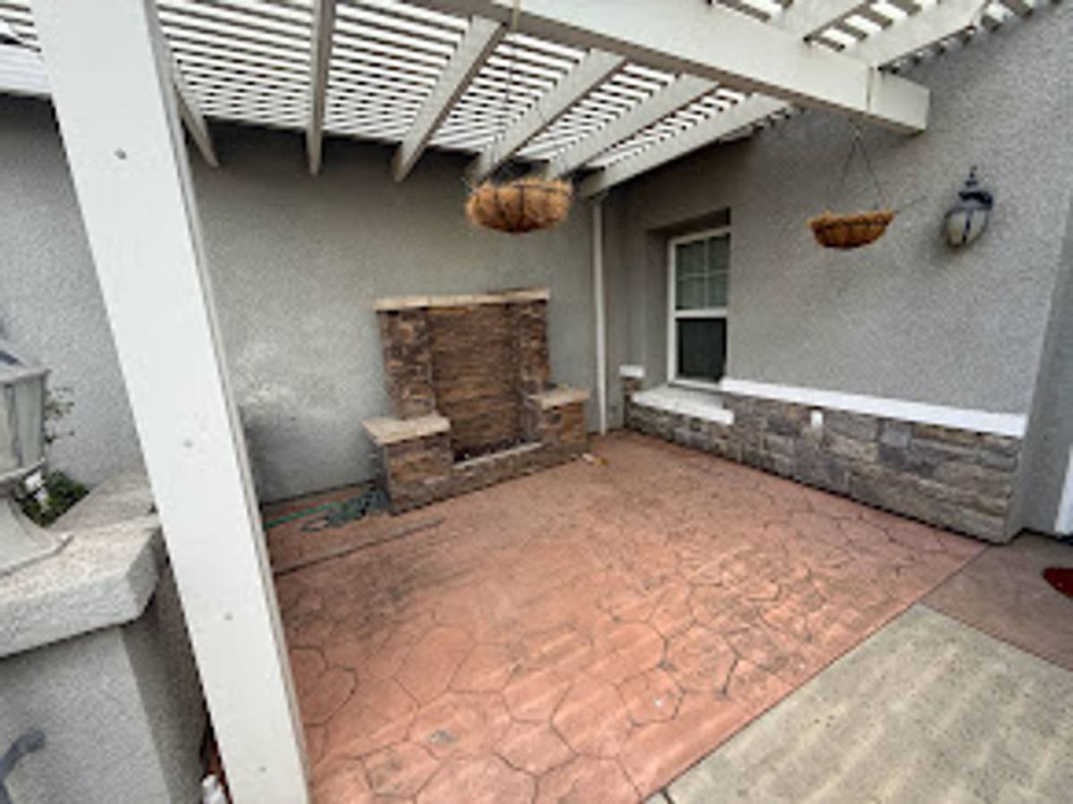 House for rent at 1764 Golden Way, Dinuba, CA 93618