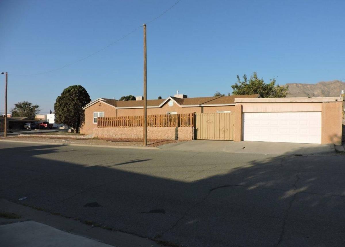 House for rent at 3531 Jefferson Ave, El Paso, TX 79930