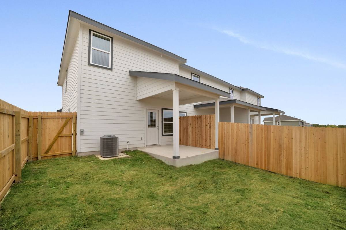 Townhouse for rent at 219 Damon Divide, San Antonio, TX 78253
