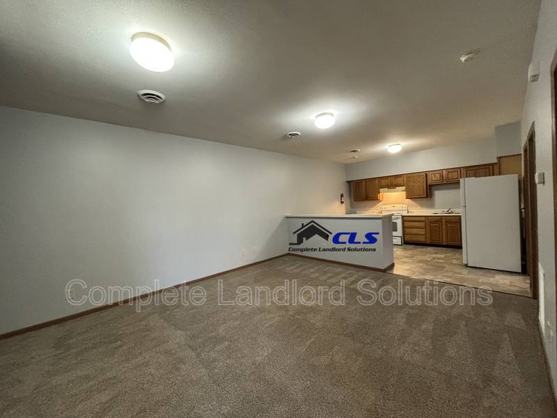 Apartment for rent at 1400 N Ave, Terre Haute, IN 47804