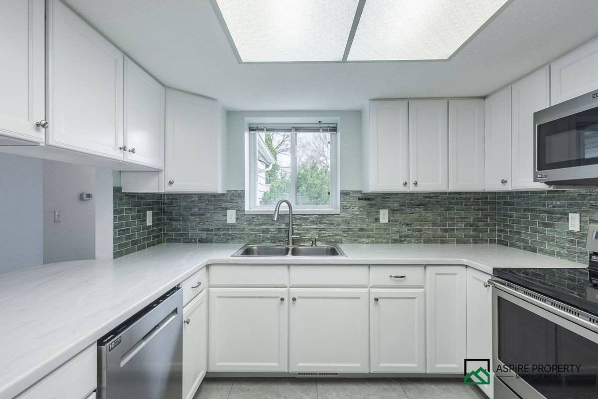 Townhouse for rent at 3286 W Sugar Creek Dr, Meridian, ID 83646