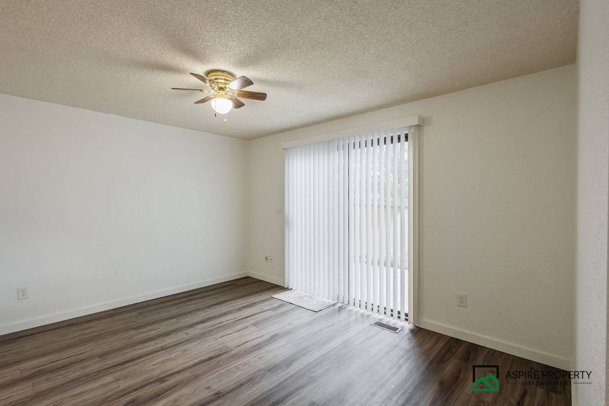Townhouse for rent at 3286 W Sugar Creek Dr, Meridian, ID 83646