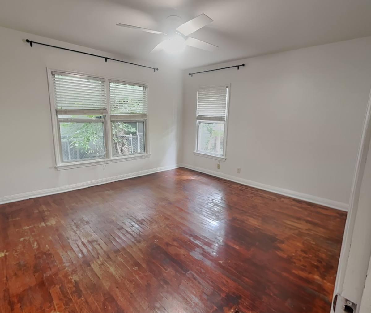 House for rent at 805 Northwood Rd, Fort Worth, TX 76107