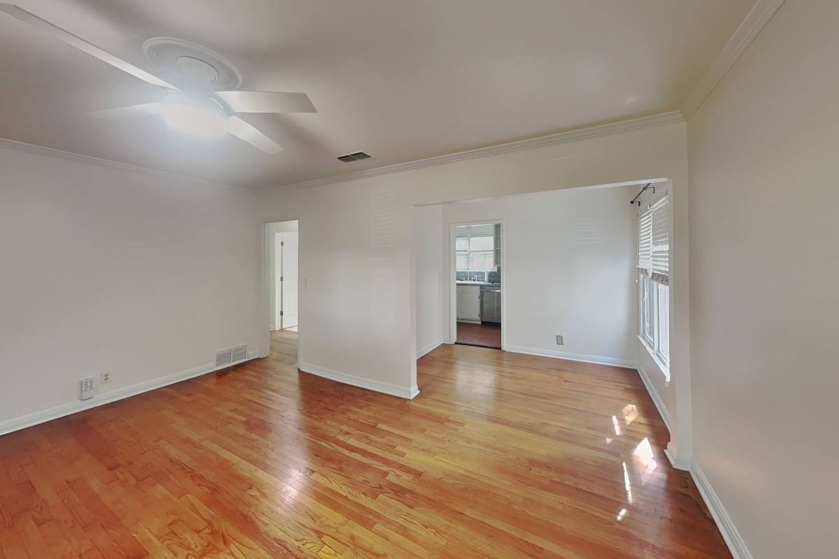 House for rent at 805 Northwood Rd, Fort Worth, TX 76107
