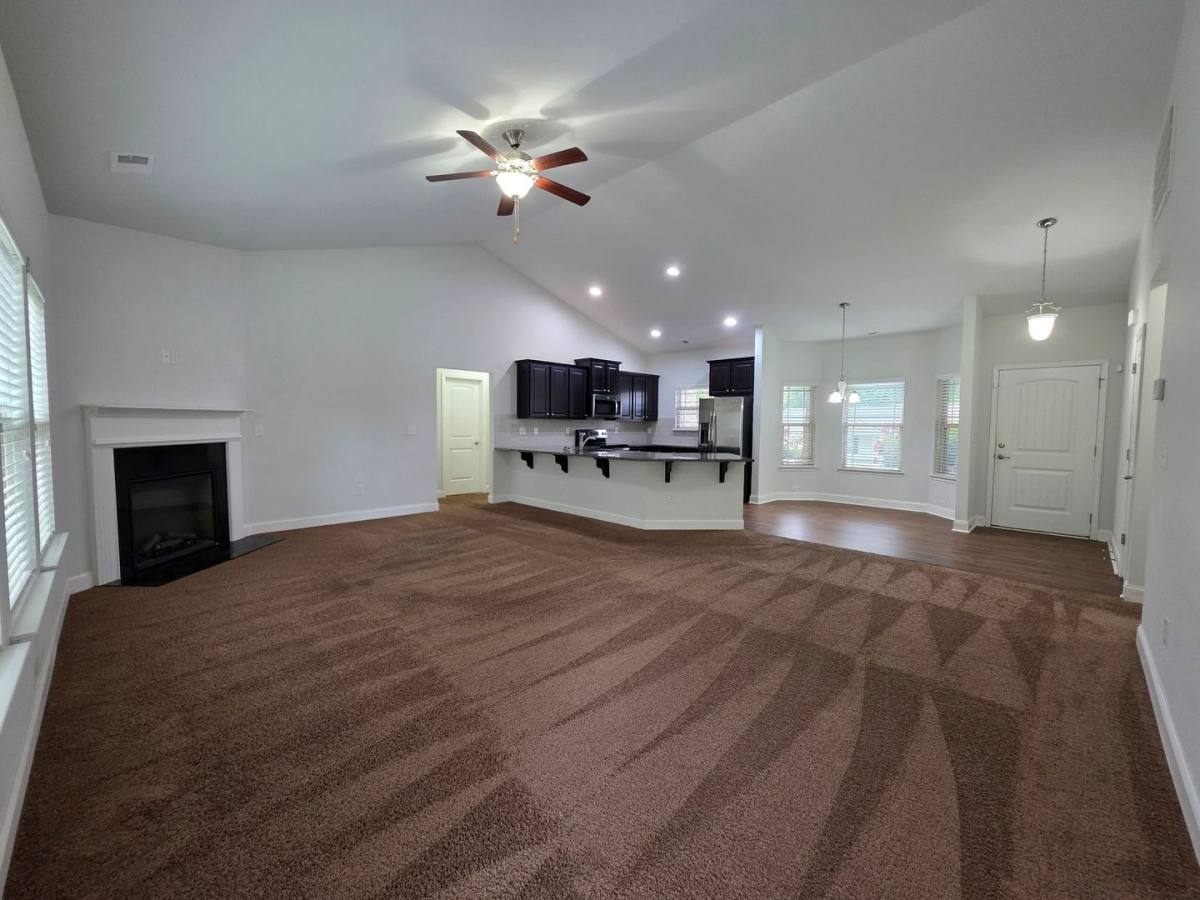 House for rent at 184 Angela Lane, Dawsonville, GA 30534