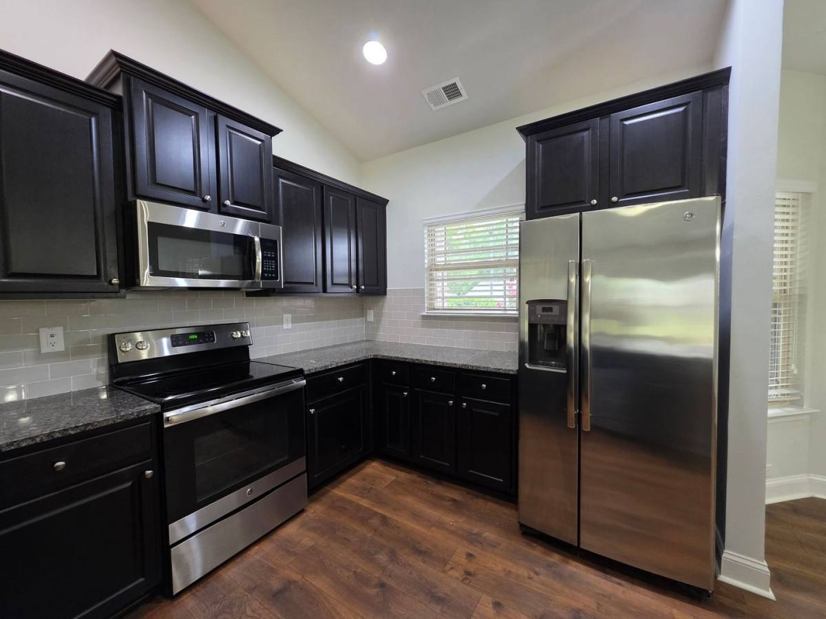 House for rent at 184 Angela Lane, Dawsonville, GA 30534