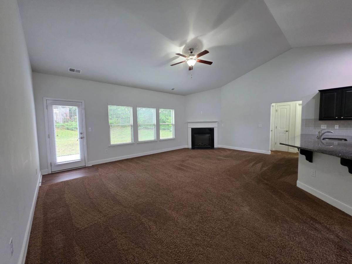 House for rent at 184 Angela Lane, Dawsonville, GA 30534