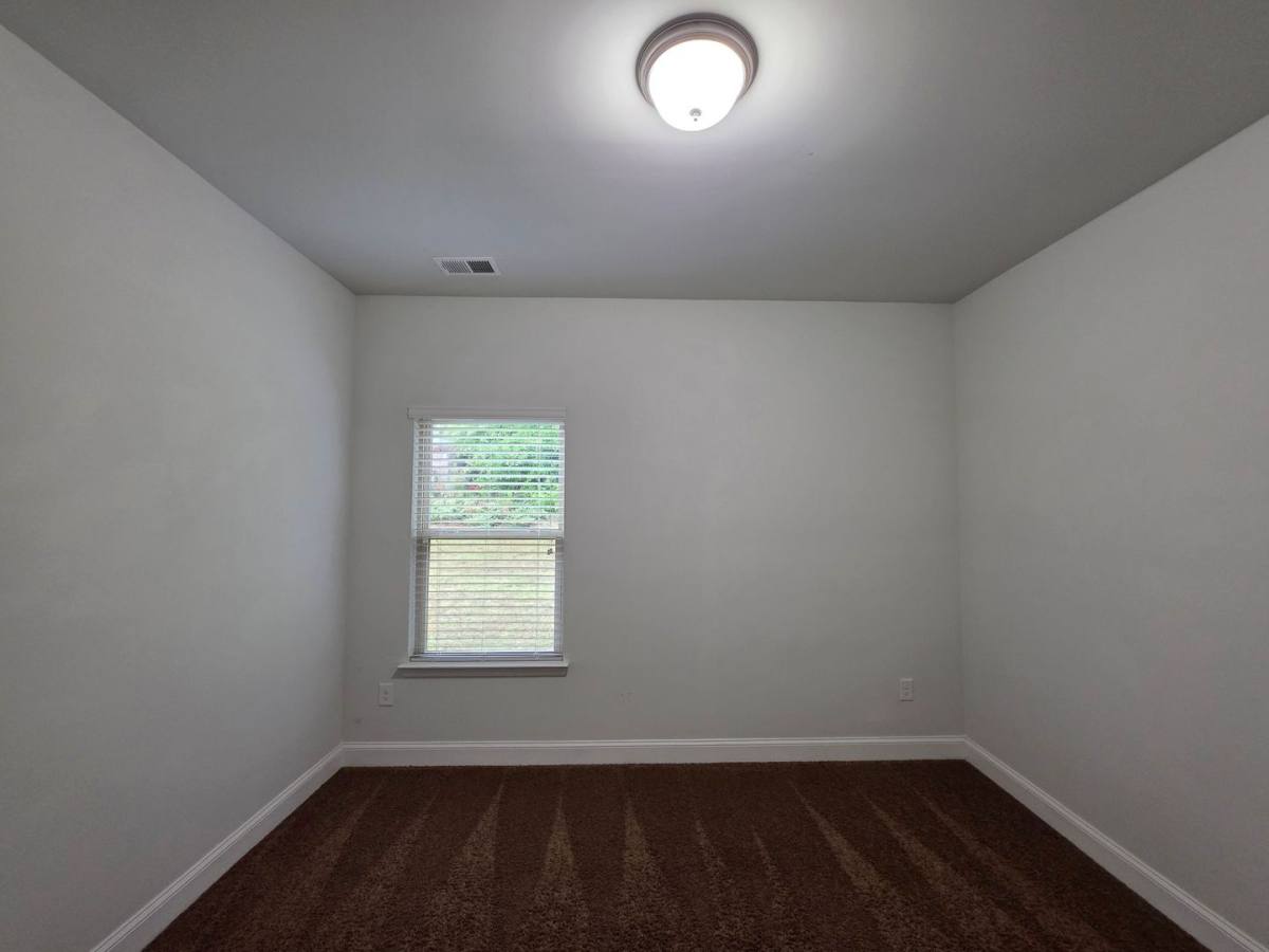 House for rent at 184 Angela Lane, Dawsonville, GA 30534