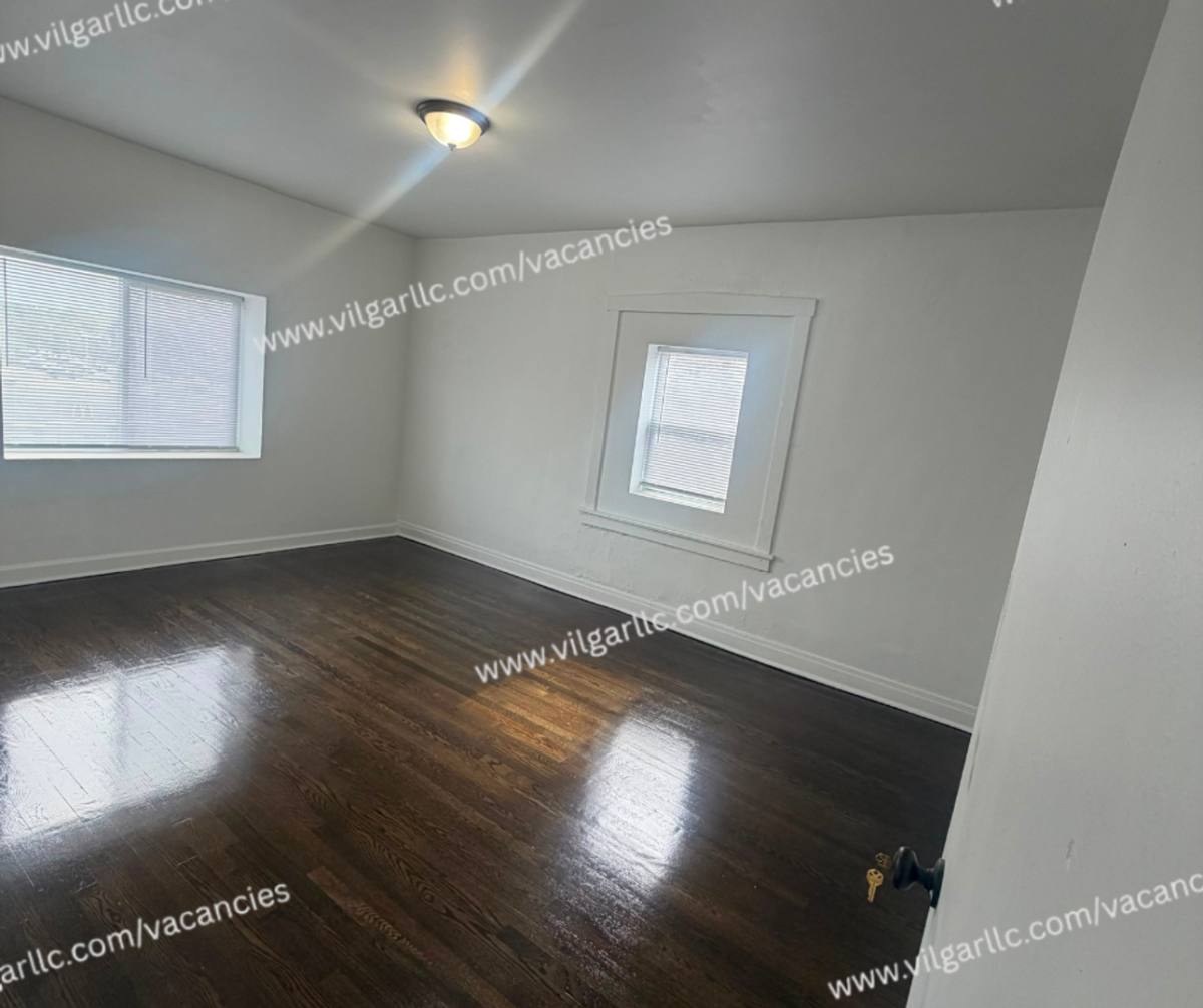Apartment for rent at 1514 W 5th Ave, Gary, IN 46402