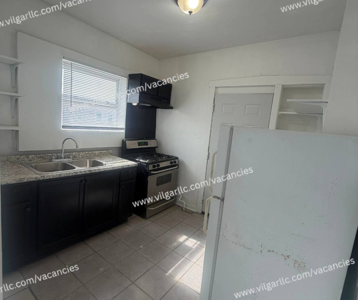 Apartment for rent at 1514 W 5th Ave, Gary, IN 46402