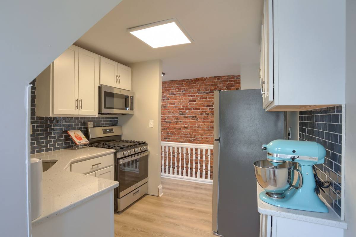 Apartment for rent at 1523 N 2nd St, Harrisburg, PA 17102
