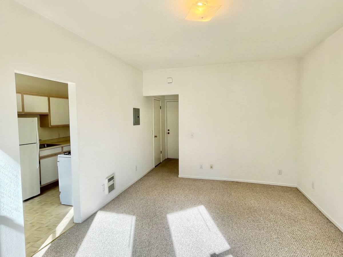Apartment for rent at 700 Laguna St, San Francisco, CA 94102