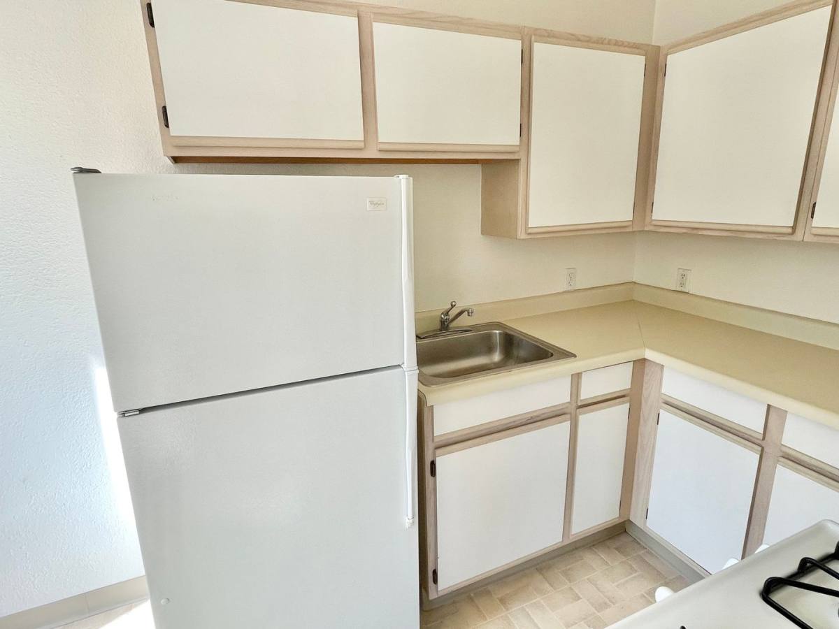 Apartment for rent at 700 Laguna St, San Francisco, CA 94102