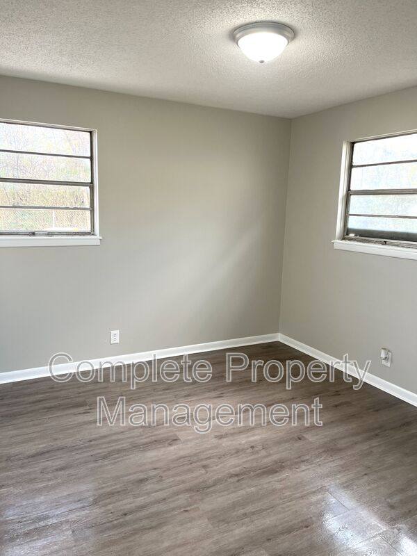 Apartment for rent at 1108 Hall St #2, Birmingham, AL 35217