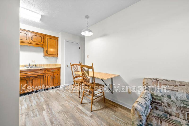 Apartment for rent at 100 Laurel Cove Dr, Hopkinsville, KY 42240