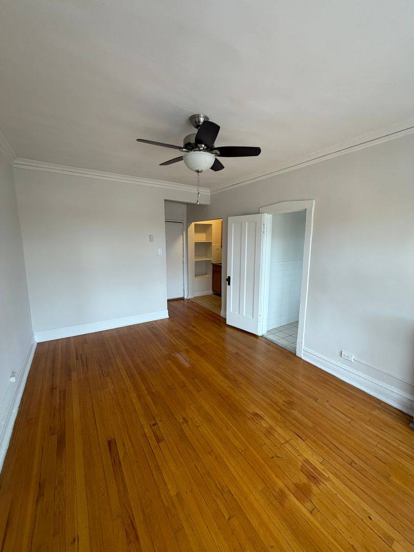 Apartment for rent at 5417 S Harper, Chicago, IL 60615