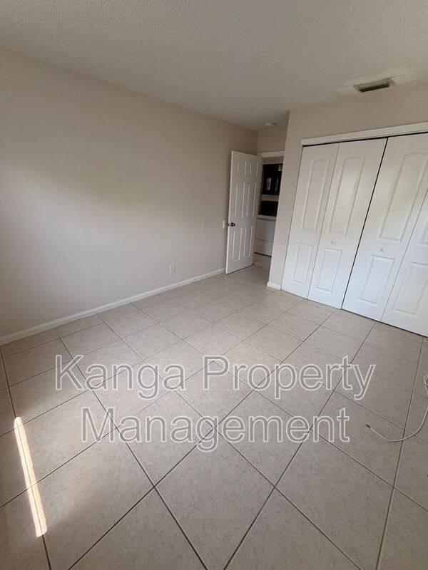 Apartment for rent at 1618 W 26th Court, West Palm Beach, FL 33404