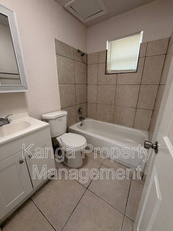 Apartment for rent at 1618 W 26th Court, West Palm Beach, FL 33404