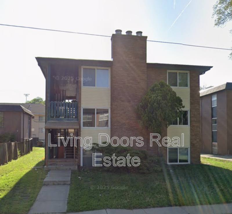 Apartment for rent at 660 S 20th St, Lincoln, NE 68510