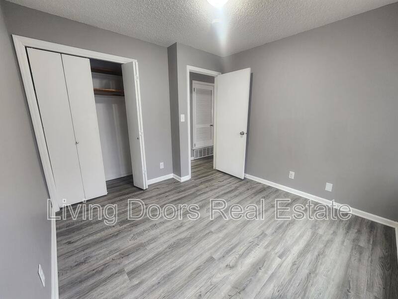 Apartment for rent at 660 S 20th St, Lincoln, NE 68510