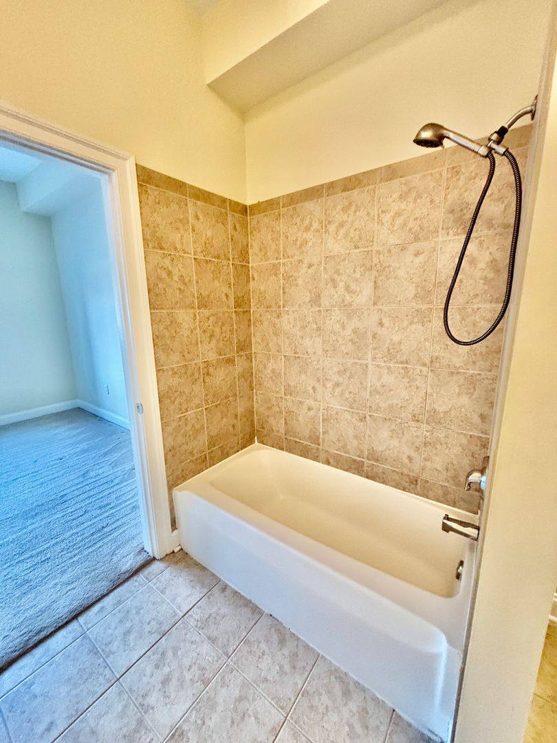 Condo for rent at 5215 Center St, Williamsburg, VA 23188