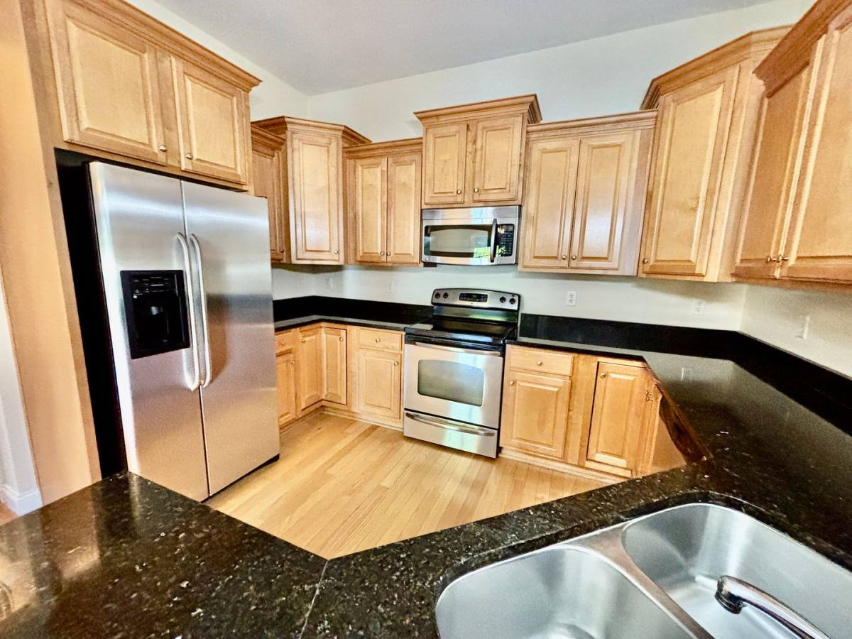 Condo for rent at 5215 Center St, Williamsburg, VA 23188