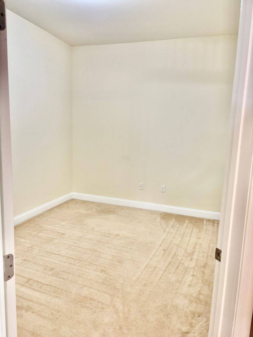 Condo for rent at 5215 Center St, Williamsburg, VA 23188