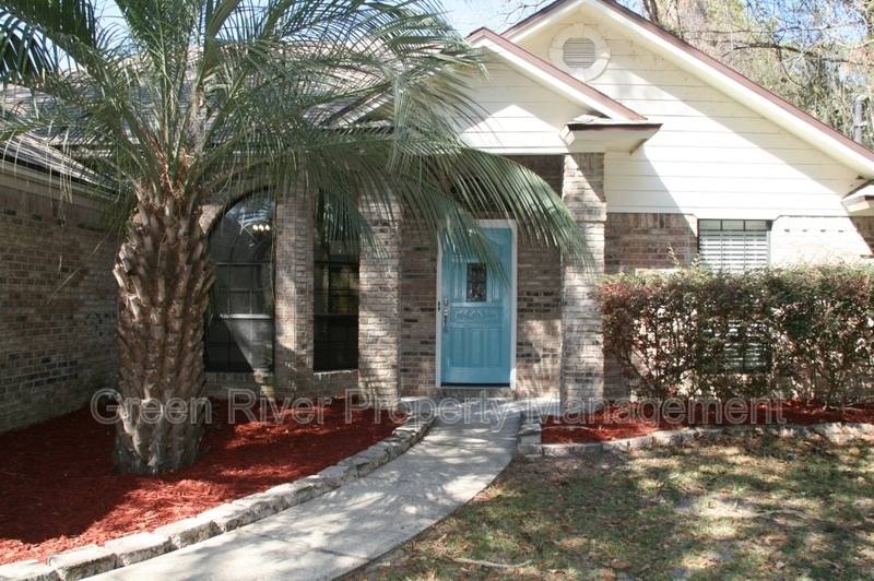 House for rent at 6106 Pine Ave, Fleming Island, FL 32003