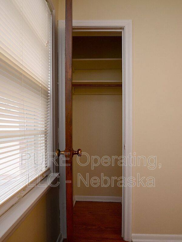 Apartment for rent at 210 N 32nd Ave #4, Omaha, NE 68131