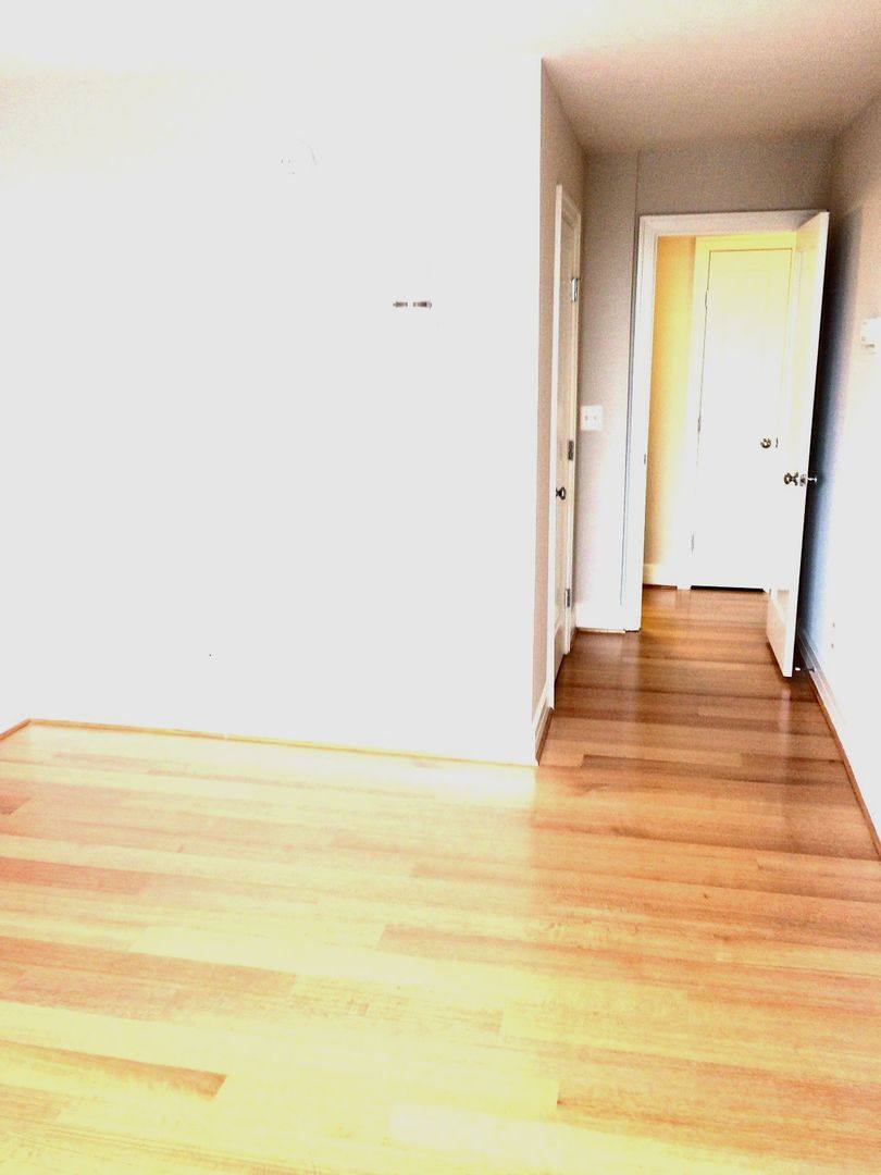 Apartment for rent at 1112 M St, Washington, DC 20005