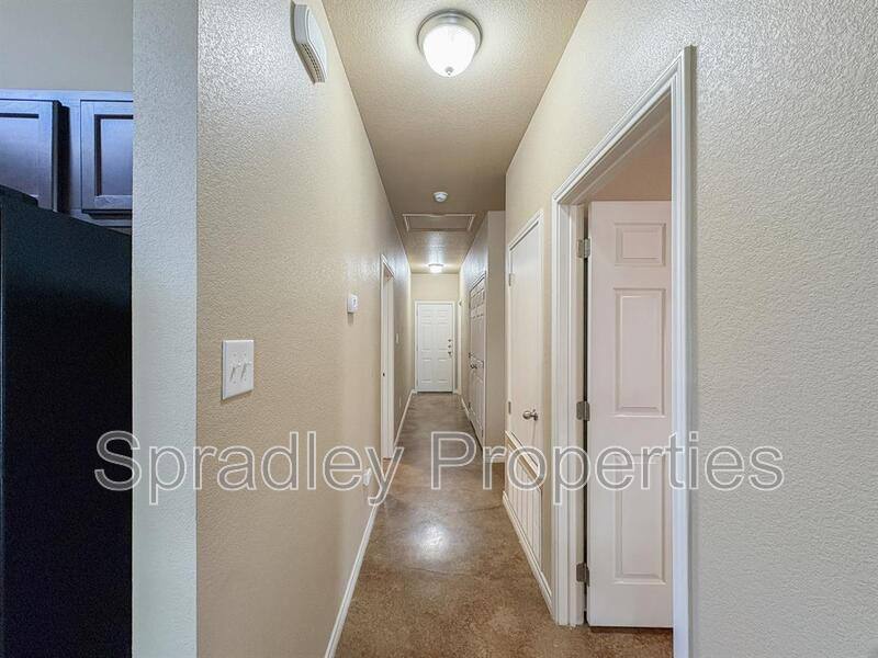 Apartment for rent at 7108B Cameron Park Rd, Temple, TX 76502