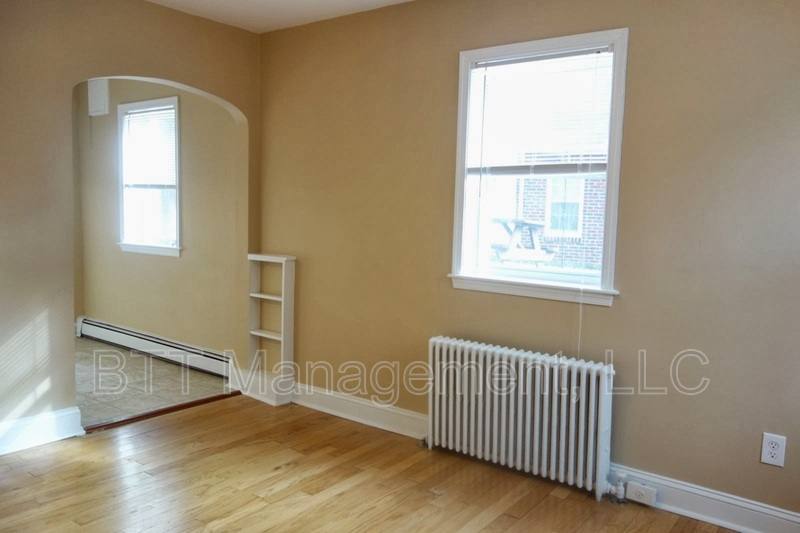 Apartment for rent at 8105 Greenwood Ave E, Takoma Park, MD 20912