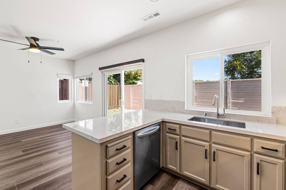House for rent at 18177 Stonegate Court, Salinas, CA 93908