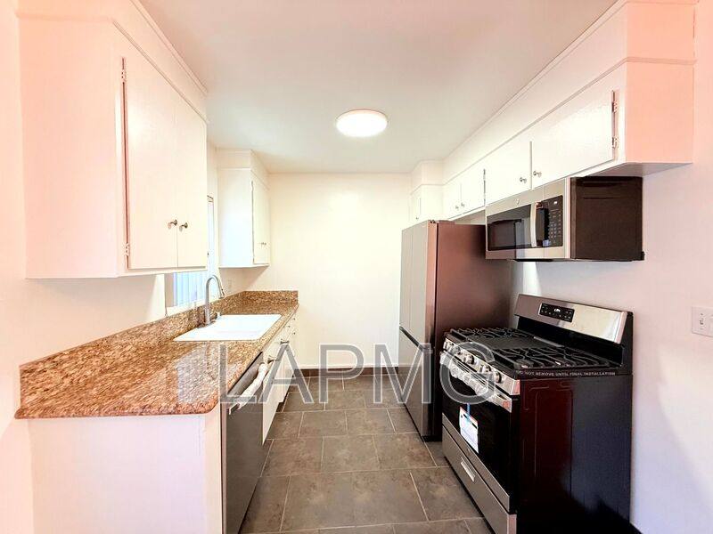 House for rent at 8130 Norton Ave #17, Los Angeles, CA 90046