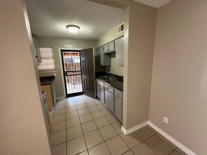 House for rent at 977 Pope St, Memphis, TN 38112
