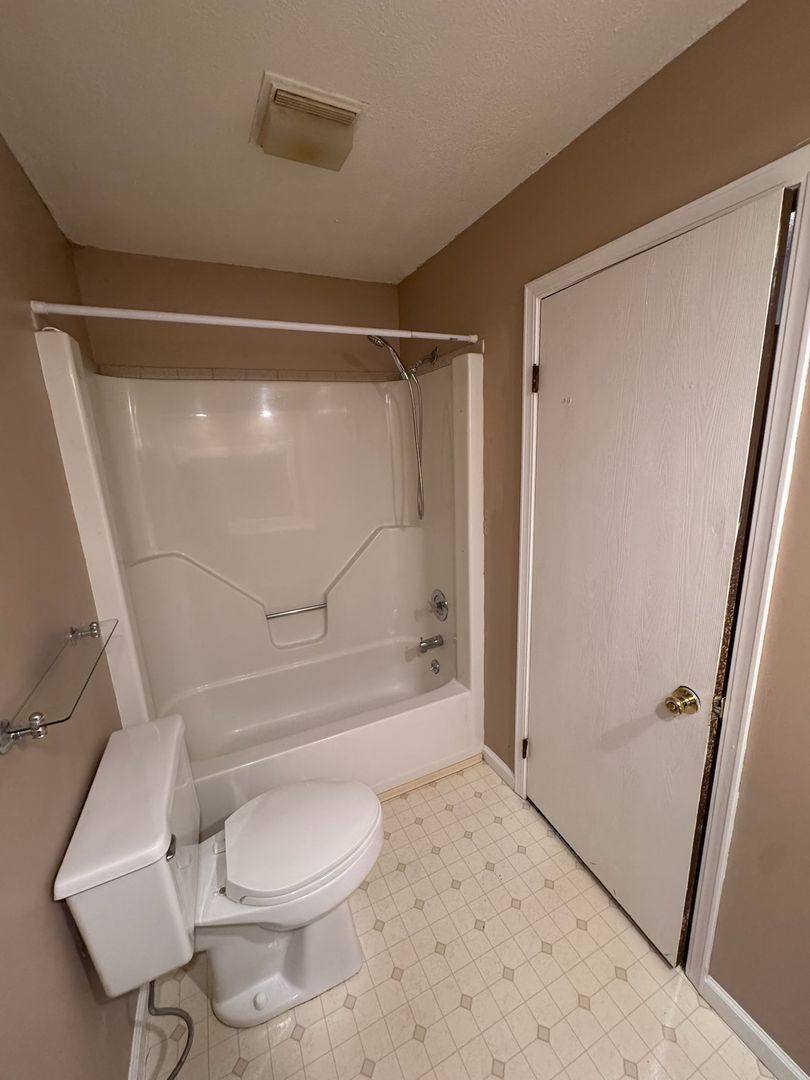 Condo for rent at 2539 Clayton Blvd, Champaign, IL 61822