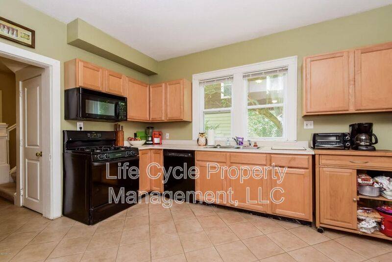 House for rent at 1261 Union St NE, Grand Rapids, MI 49503