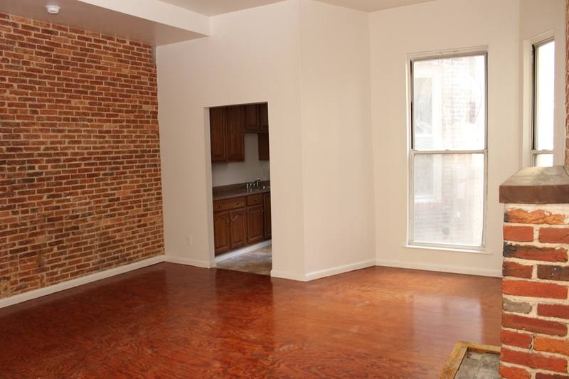 Apartment for rent at 1824 Bolton St #1, Baltimore, MD 21217