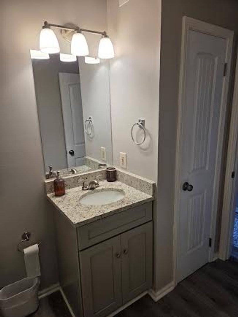 Apartment for rent at 1009 12th St, Tuscaloosa, AL 35401