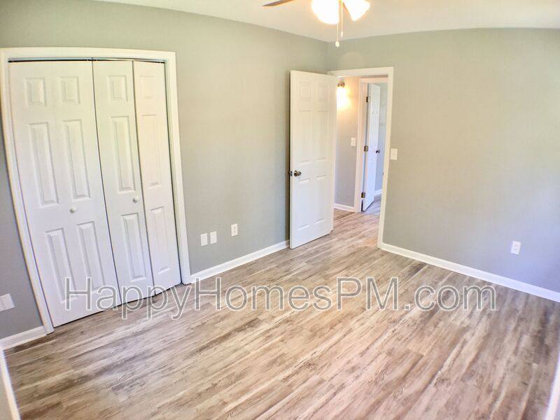House for rent at 1559 Brookbank Ave #B, Charleston, SC 29412