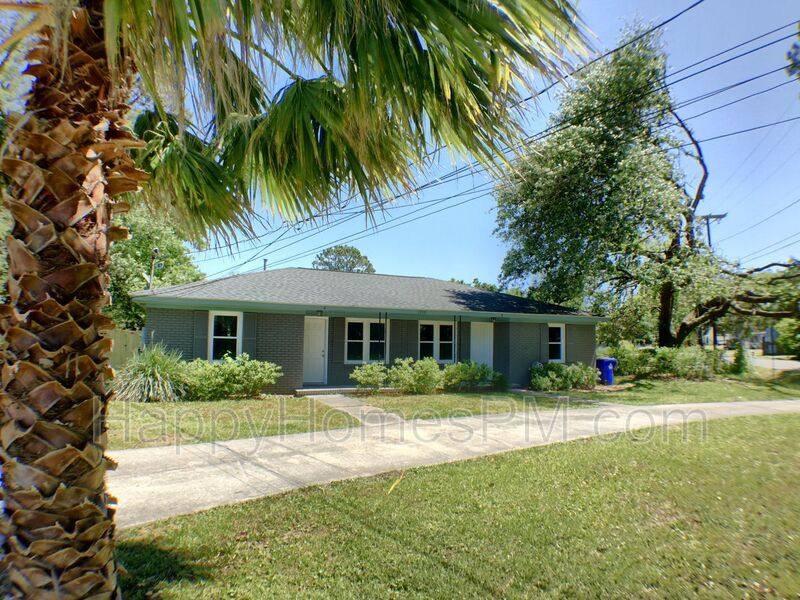 House for rent at 1559 Brookbank Ave #B, Charleston, SC 29412