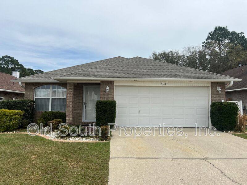 House for rent at 758 Mozingo Lane, Pensacola, FL 32514